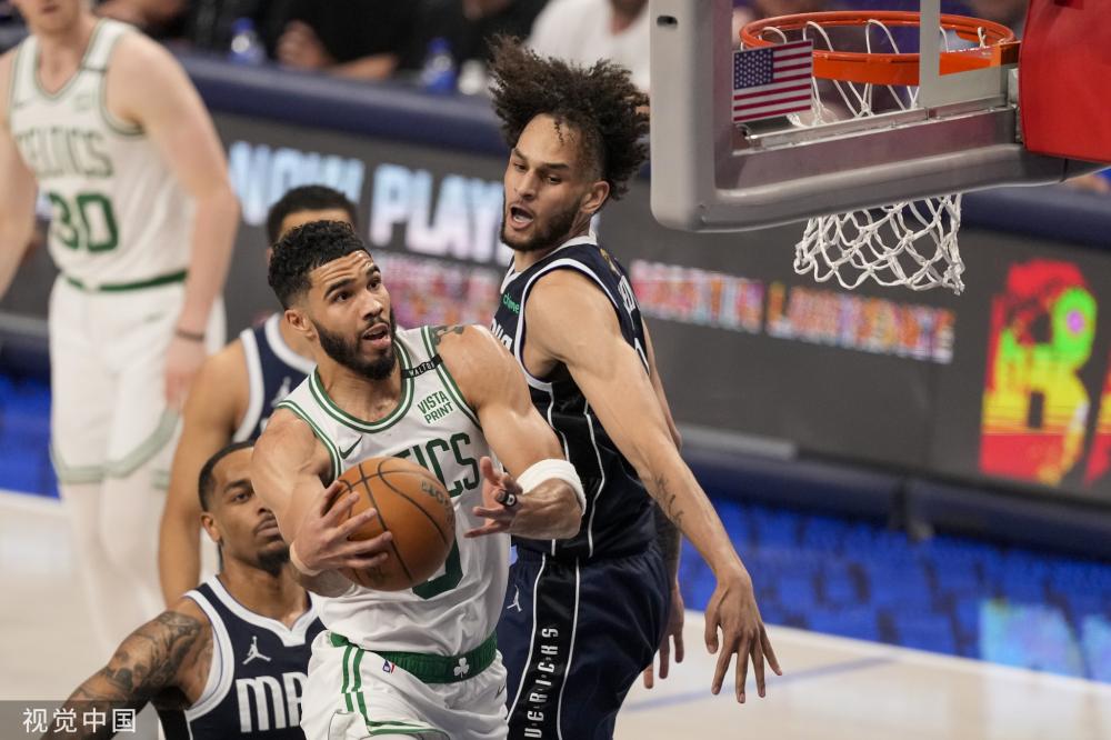 尽管雄鹿队 尽管雄鹿队