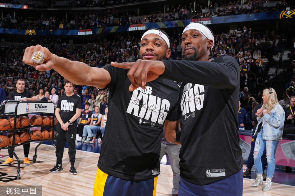 教练会围绕 教练会围绕