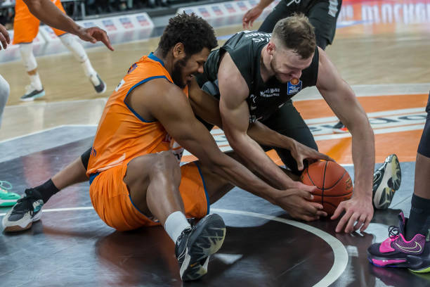 意外受伤导 意外受伤导